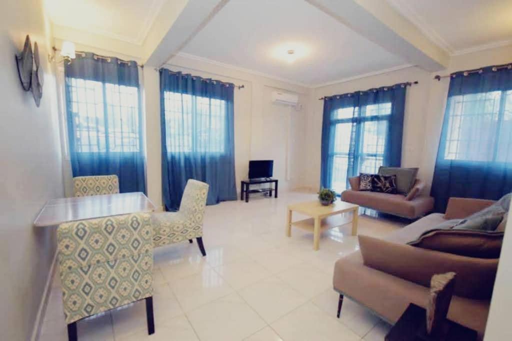 Aparthotel Stone House - Makepe, Douala Exterior foto